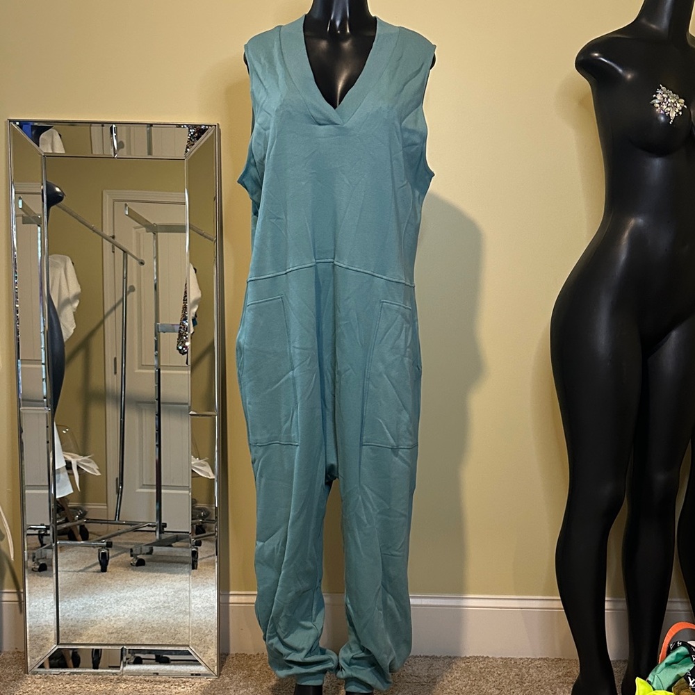Teal Sleeveless Jumpsuit